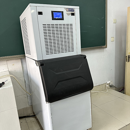 200公斤raybeg雷竞技交付郑州大学生命科学院